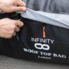 ⁦תיק גג לרכב INFINITY ROOF TOP BAG XL⁩ – תמונה ⁦7⁩